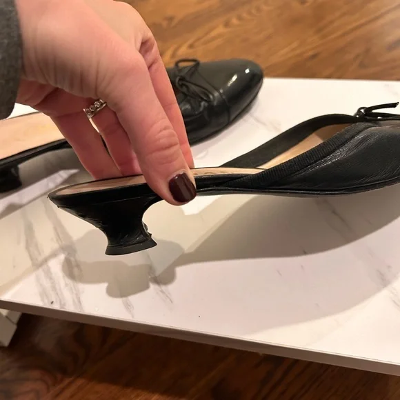 Chanel black patent leather mule - Picture 9 of 9